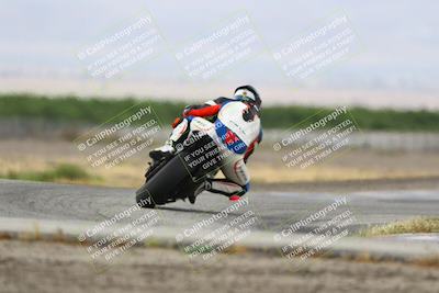 media/May-03-2025-CRA (Sat) [[22b18d099a]]/Races/Race 2/